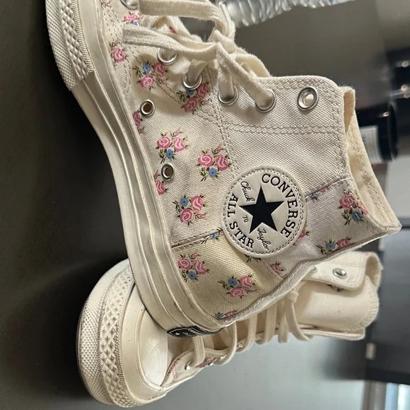 Converse Shoes Converse Cream Floral Platform Sneakers Poshmark